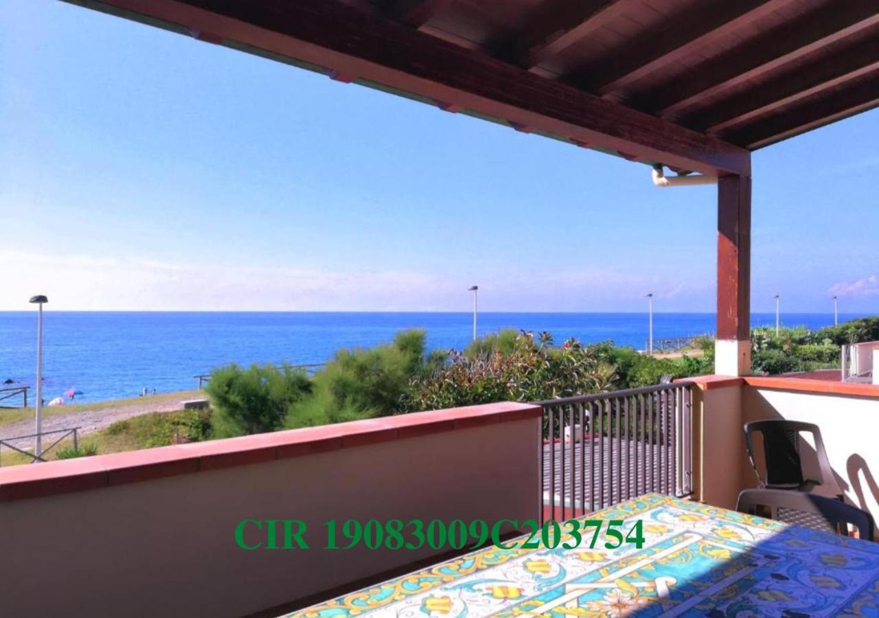 Capo D'Orlando Apartments - Sabbia Exterior foto