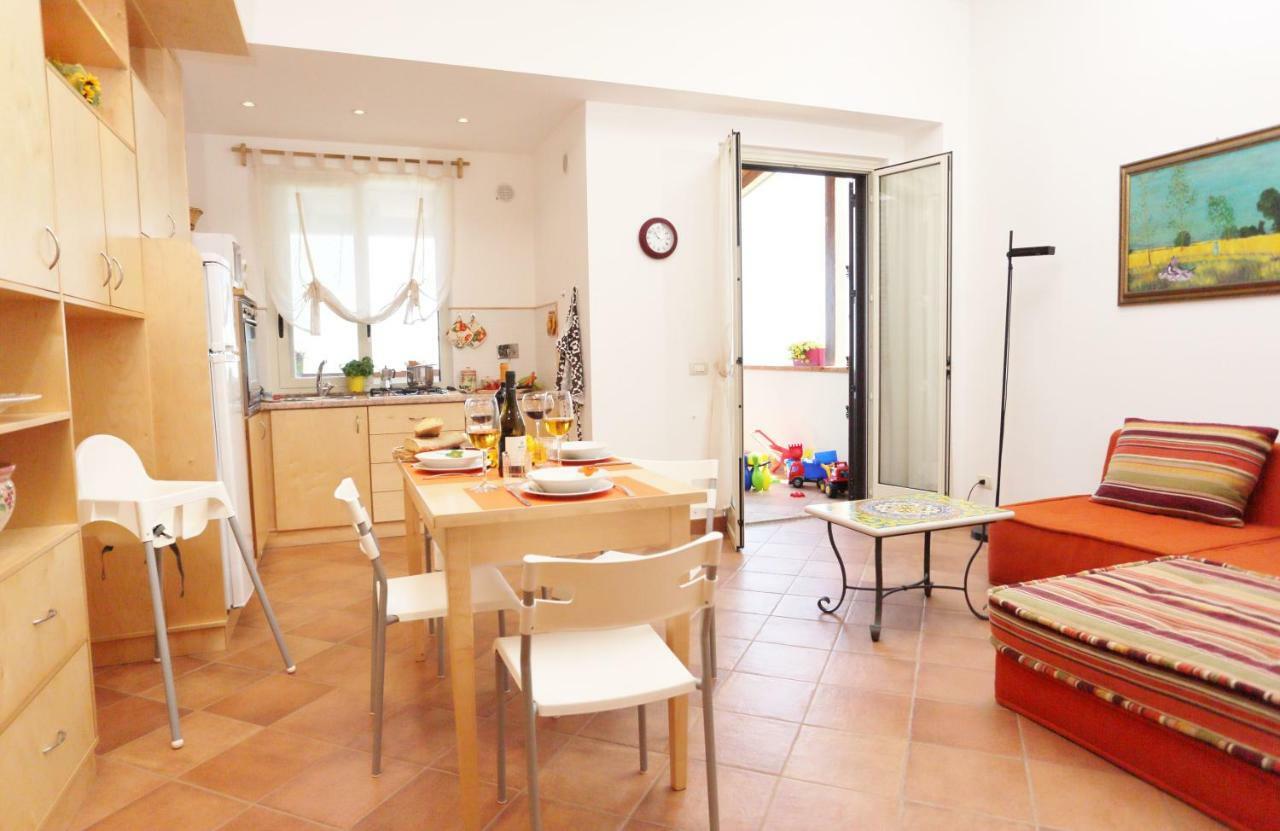 Capo D'Orlando Apartments - Sabbia Exterior foto
